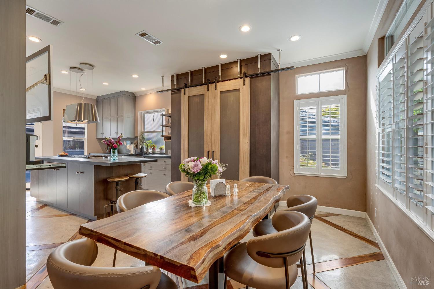 1120 Paulson Court St. Helena CA 94574