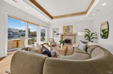 333 Riviera Circle Larkspur CA 94939