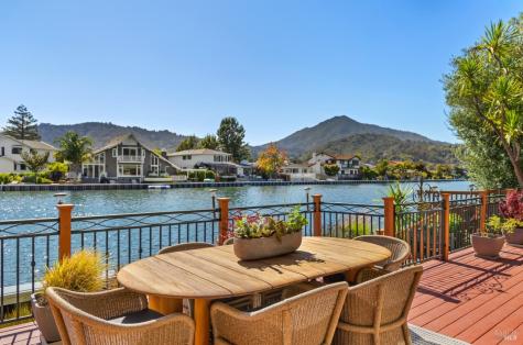 333 Riviera Circle Larkspur CA 94939