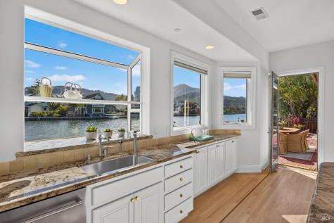 333 Riviera Circle Larkspur CA 94939