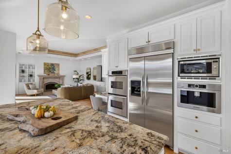 333 Riviera Circle Larkspur CA 94939