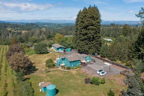 11740 Occidental Road Sebastopol CA 95472