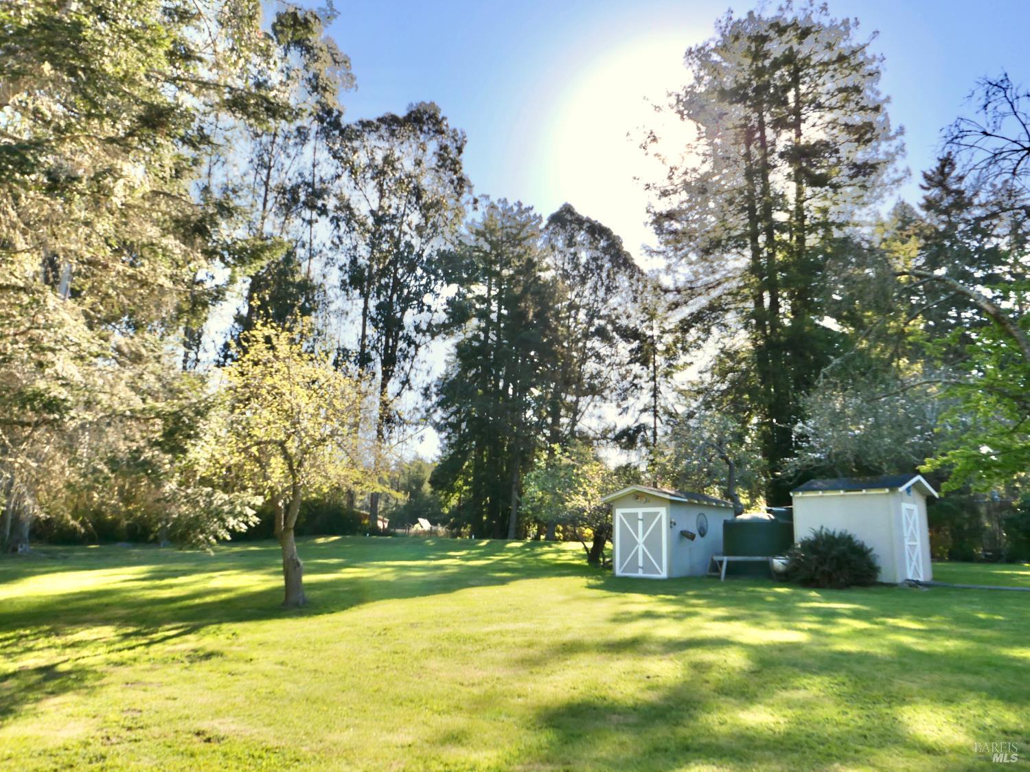 30860 Simpson Lane Fort Bragg CA 95437