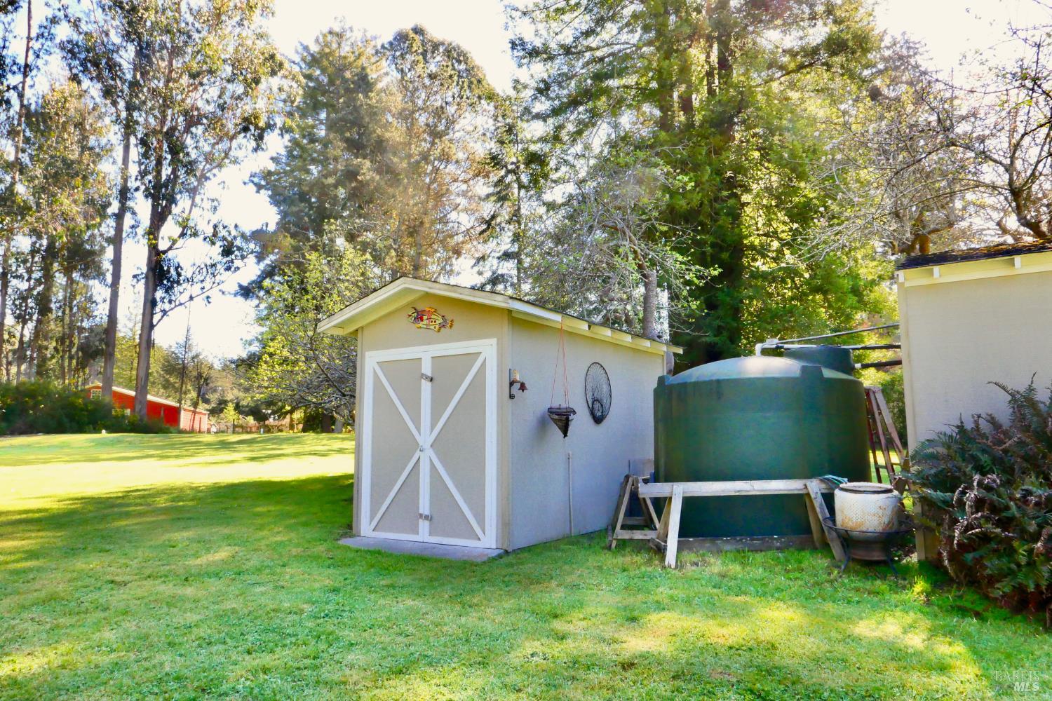 30860 Simpson Lane Fort Bragg CA 95437