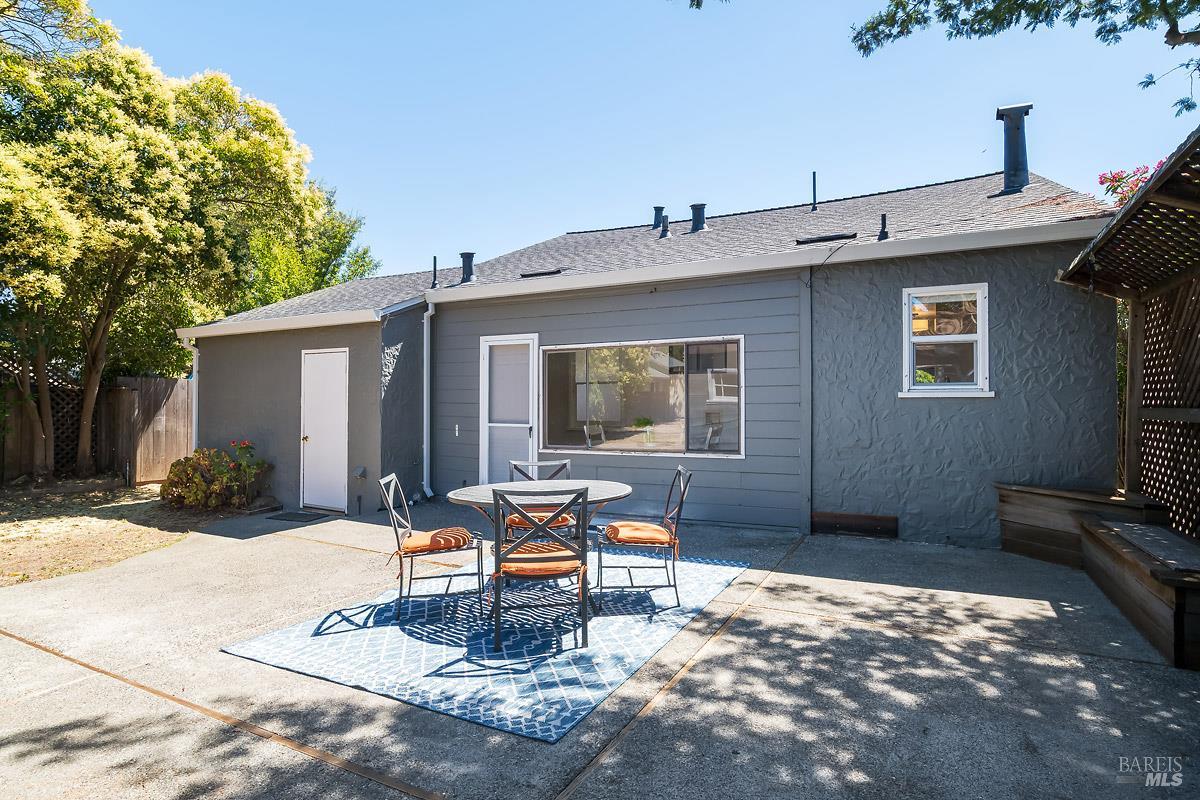 1137 2nd Street Novato CA 94945
