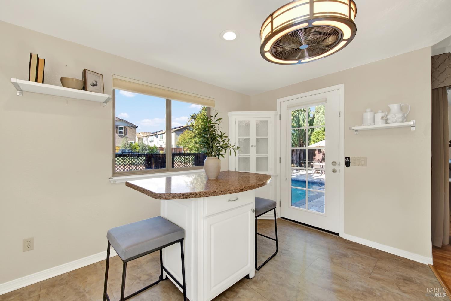 536 Laramie Way Vacaville CA 95688