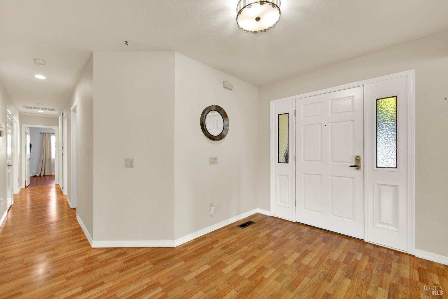 536 Laramie Way Vacaville CA 95688