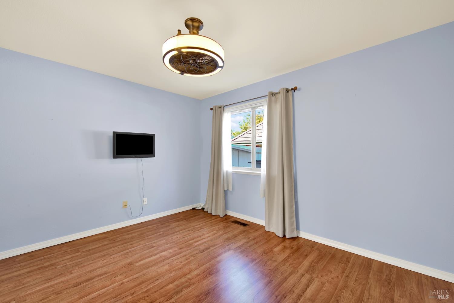 536 Laramie Way Vacaville CA 95688