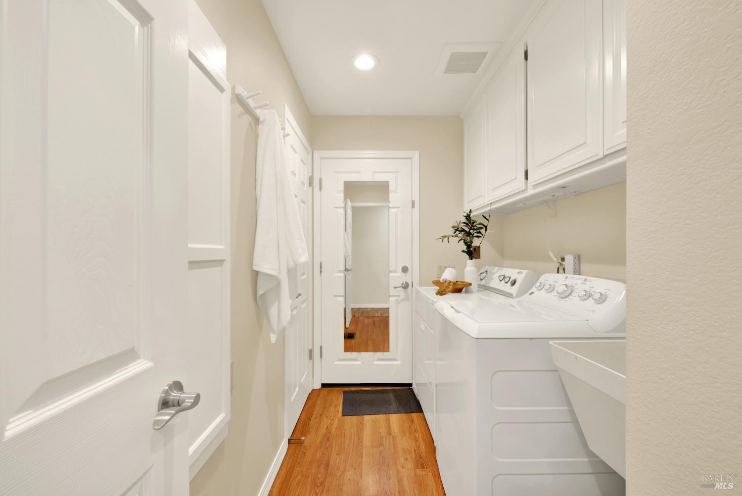 536 Laramie Way Vacaville CA 95688