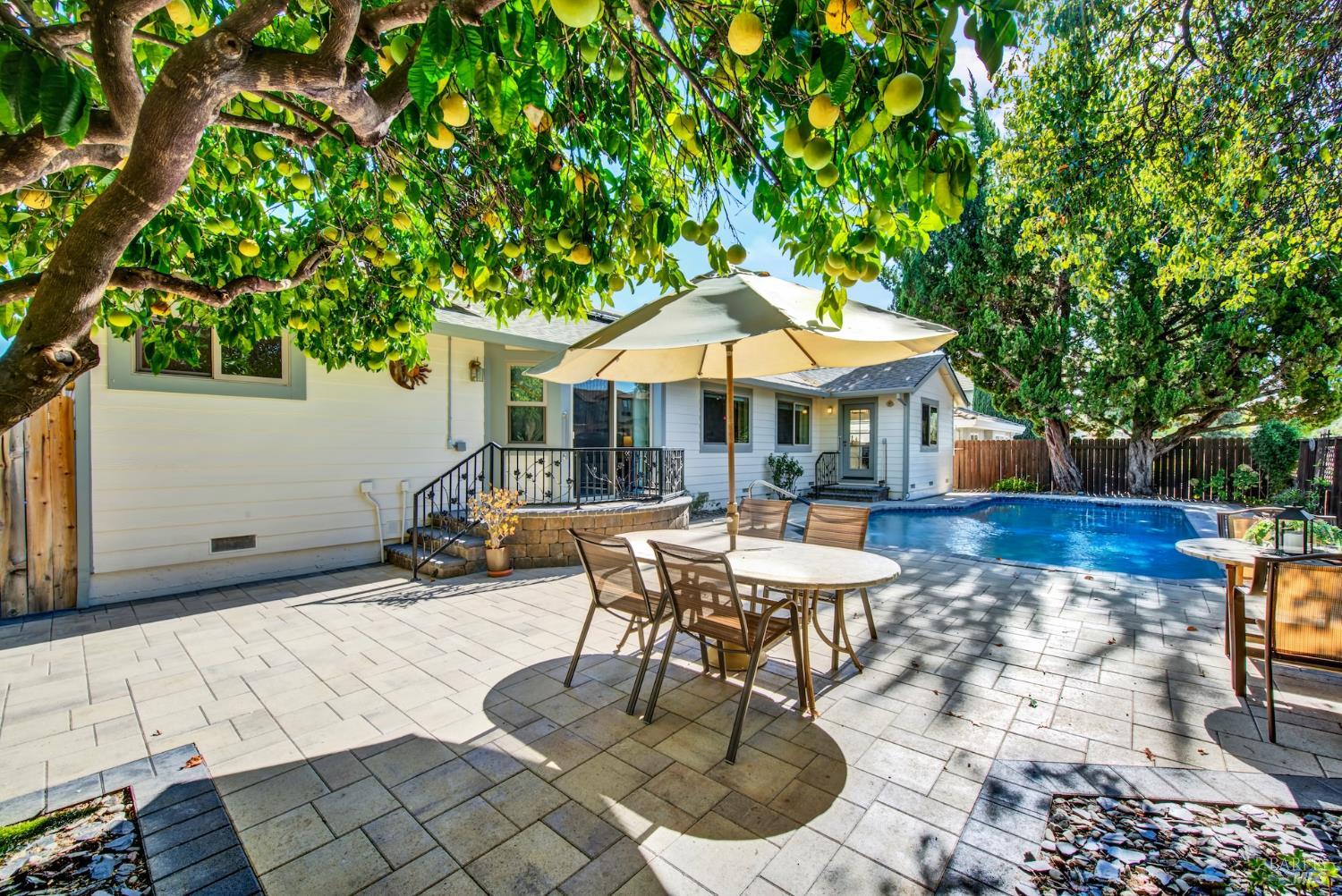 536 Laramie Way Vacaville CA 95688