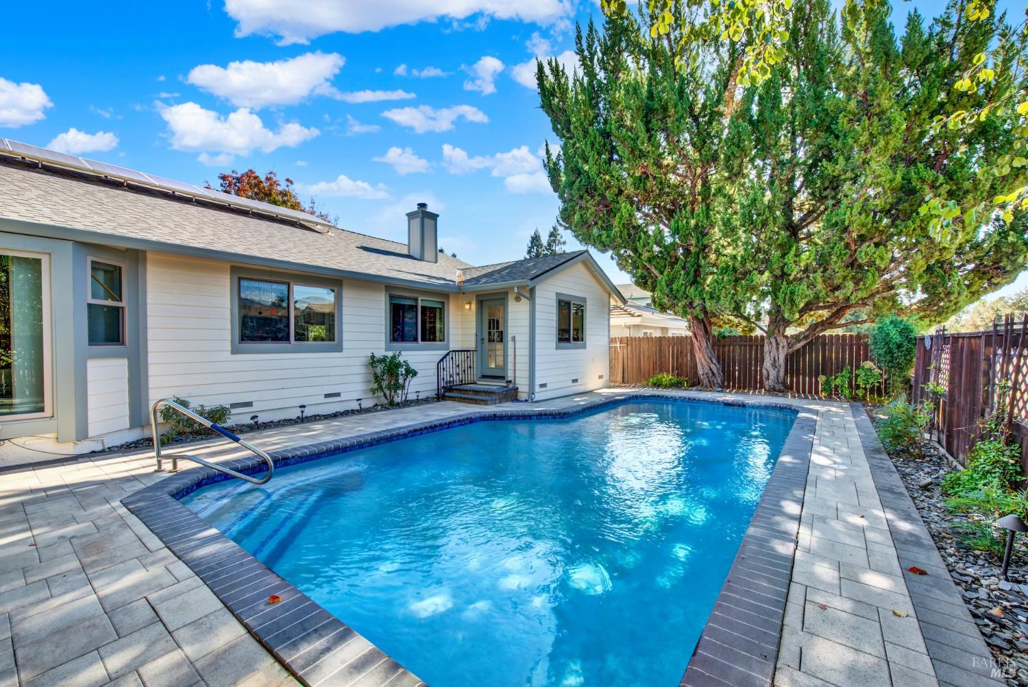 536 Laramie Way Vacaville CA 95688