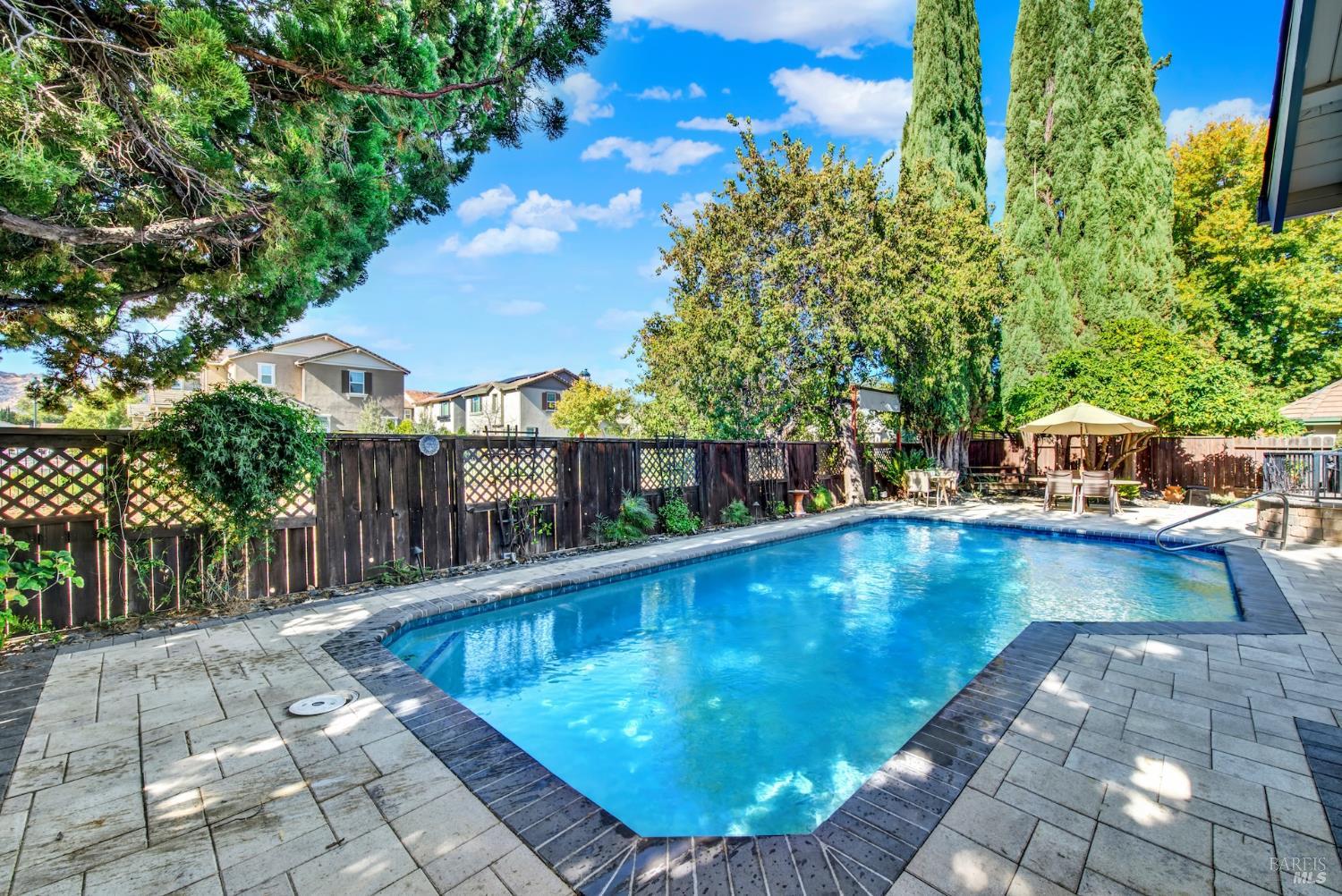 536 Laramie Way Vacaville CA 95688
