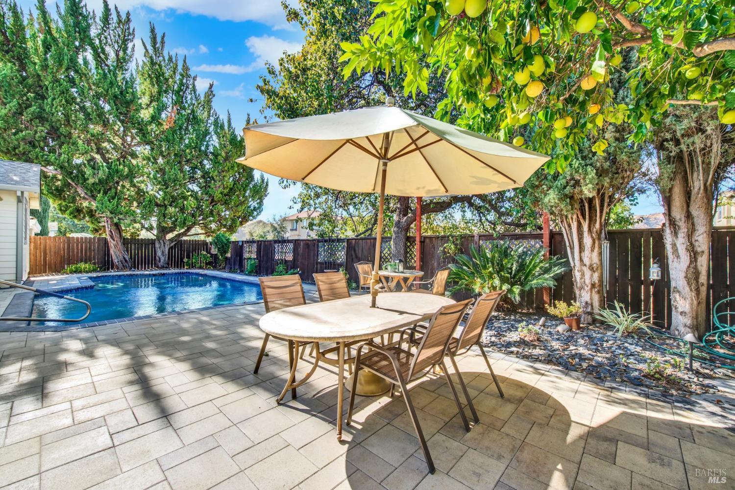 536 Laramie Way Vacaville CA 95688