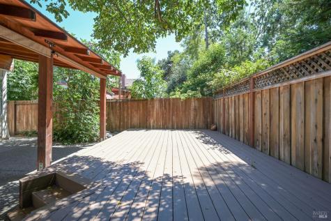 6441 Yale Street Windsor CA 95492