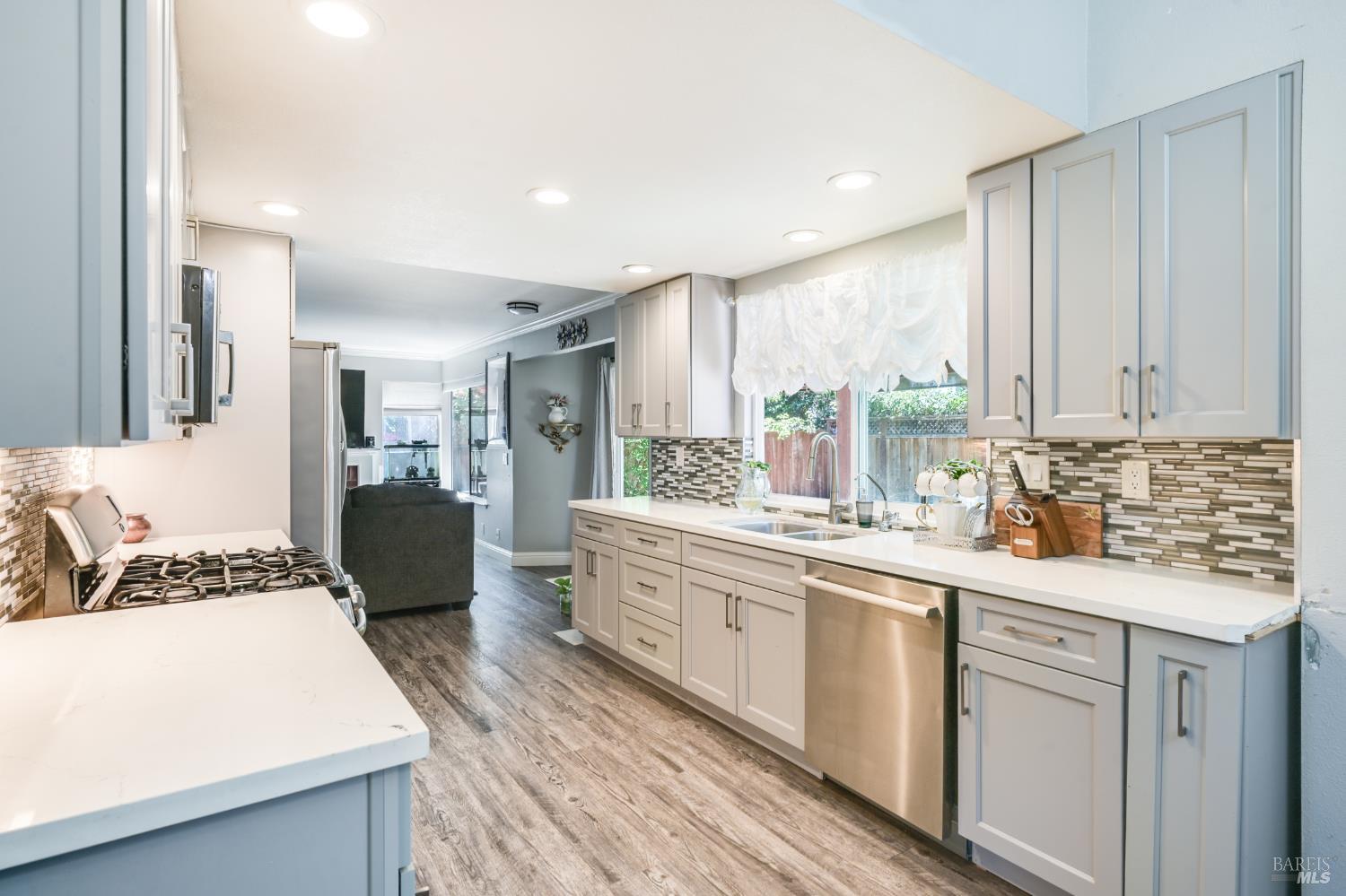6441 Yale Street Windsor CA 95492