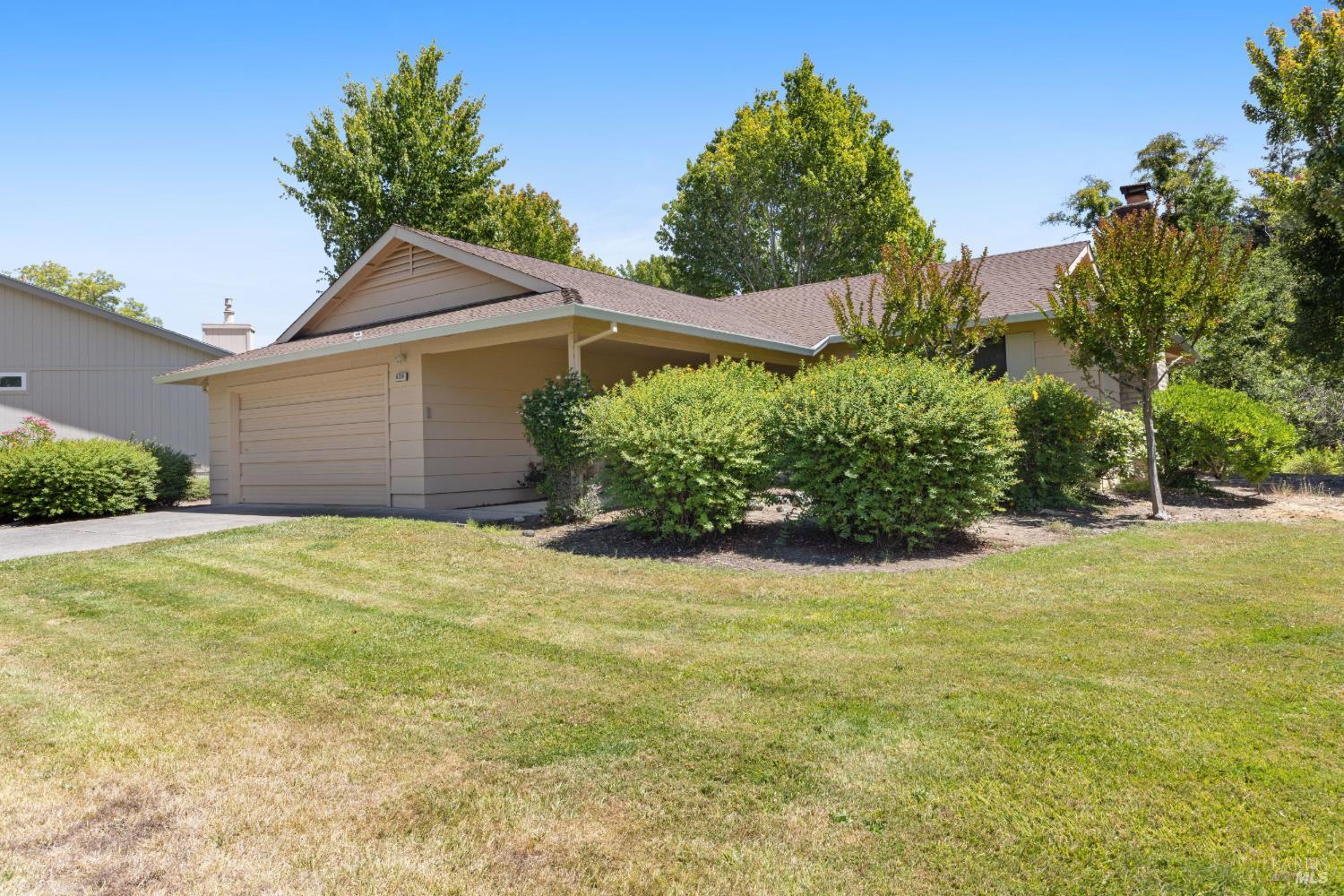 6336 Stone Bridge Road Santa Rosa CA 95409