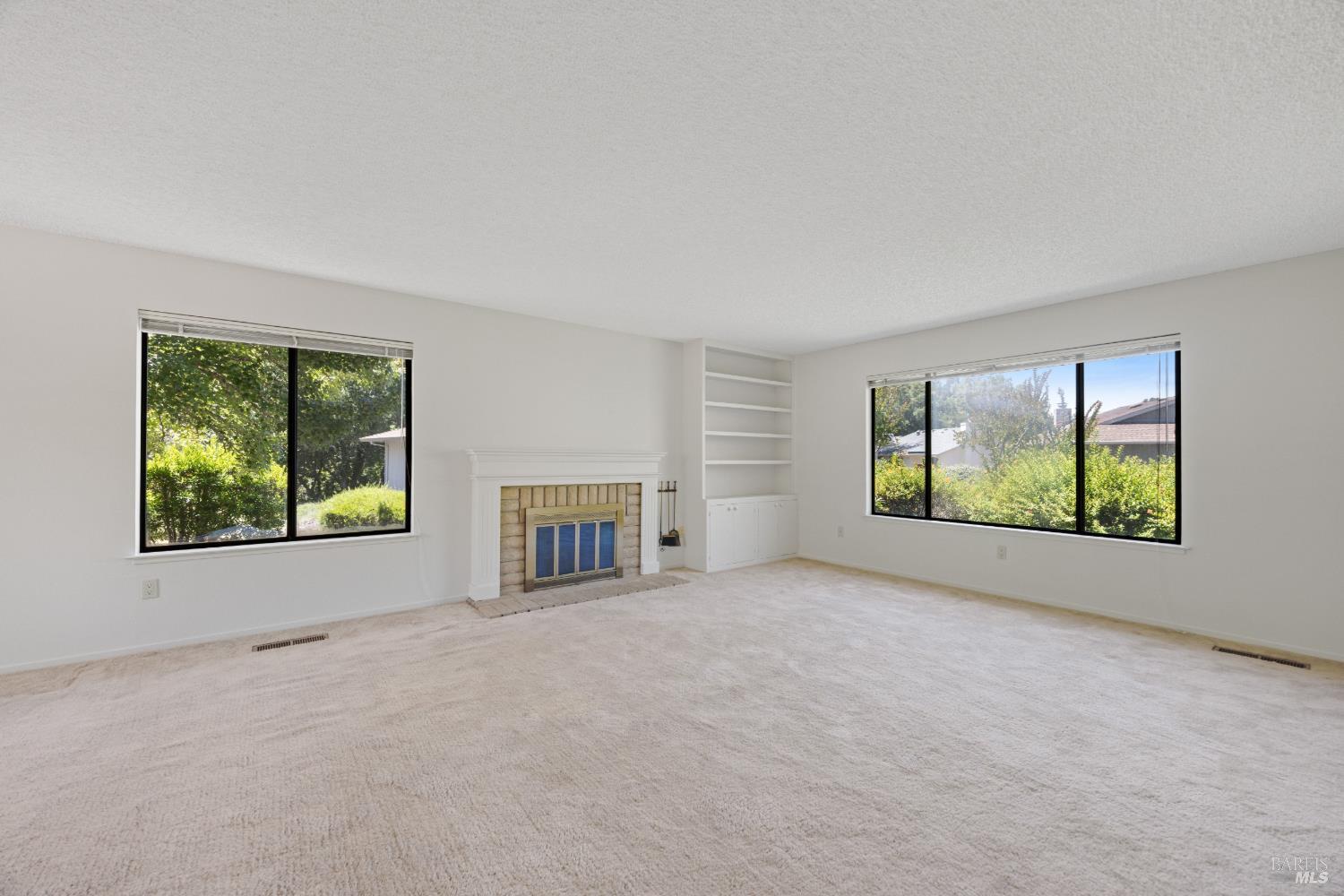 6336 Stone Bridge Road Santa Rosa CA 95409