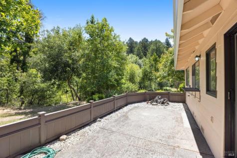 6336 Stone Bridge Road Santa Rosa CA 95409