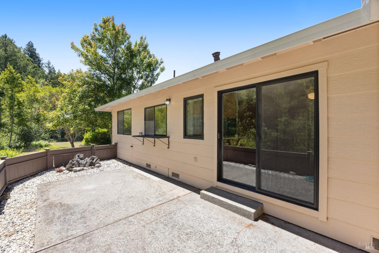 6336 Stone Bridge Road Santa Rosa CA 95409