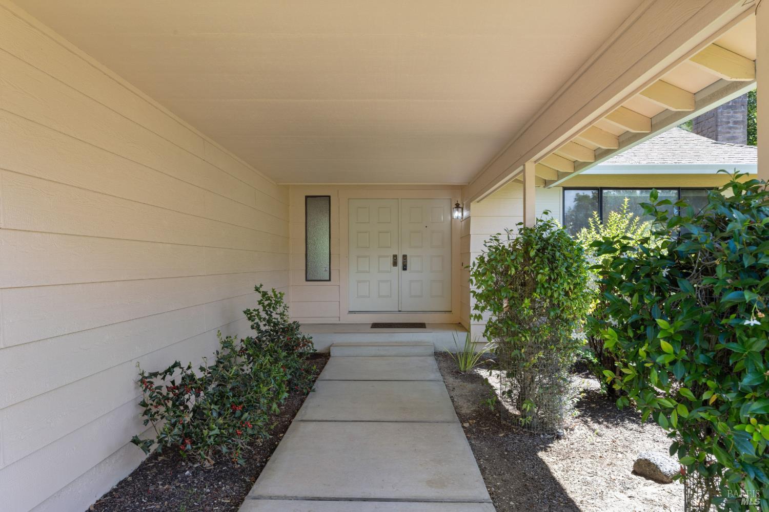6336 Stone Bridge Road Santa Rosa CA 95409
