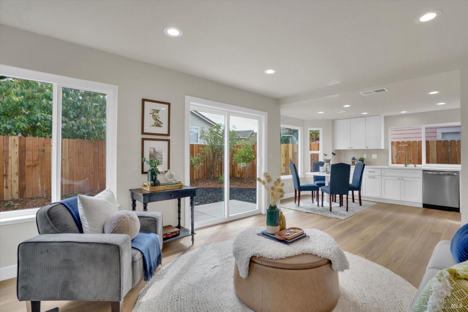 208 Coventry Way Vallejo CA 94591
