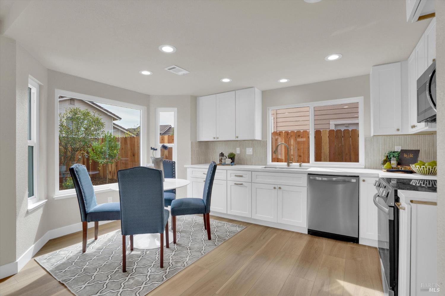 208 Coventry Way Vallejo CA 94591