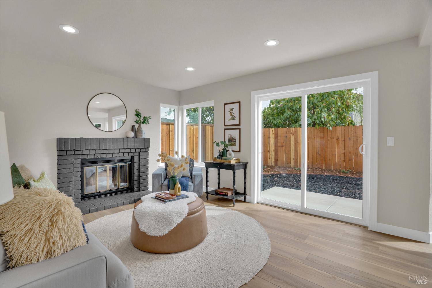 208 Coventry Way Vallejo CA 94591