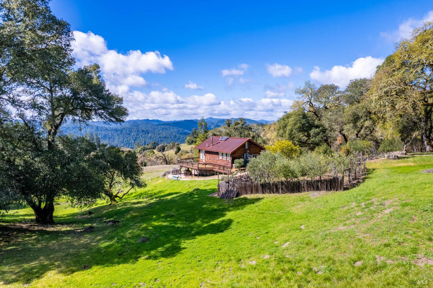 16101 Lost Creek Road Yorkville CA 95494