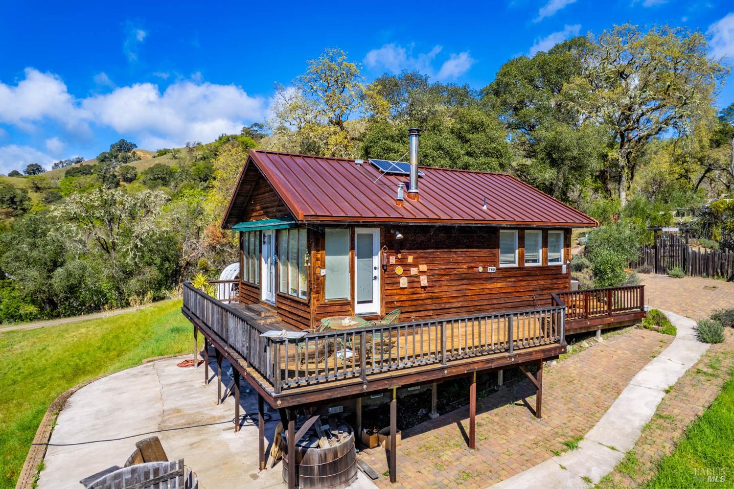 16101 Lost Creek Road Yorkville CA 95494