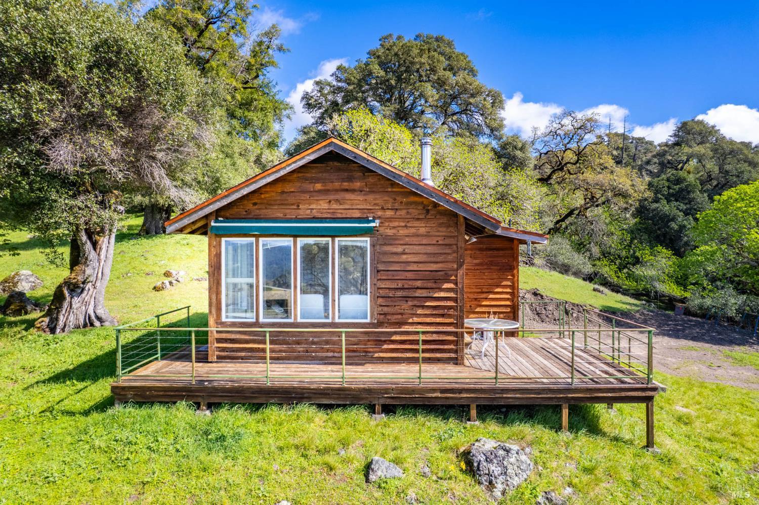 16101 Lost Creek Road Yorkville CA 95494