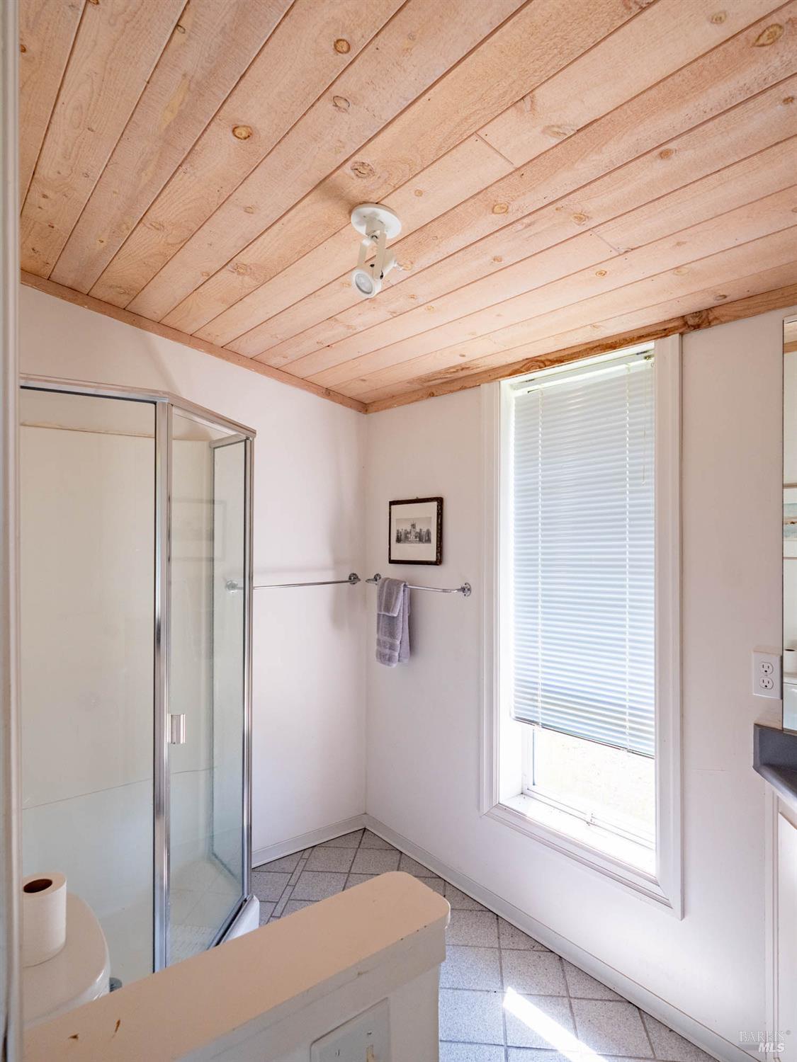 16101 Lost Creek Road Yorkville CA 95494