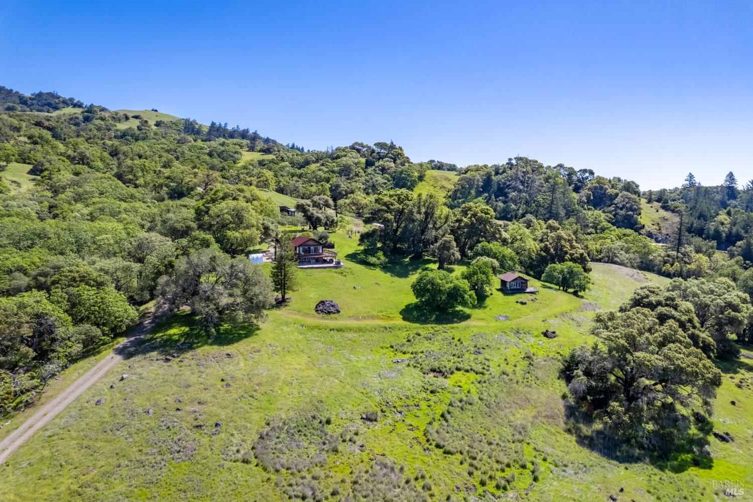 16101 Lost Creek Road Yorkville CA 95494