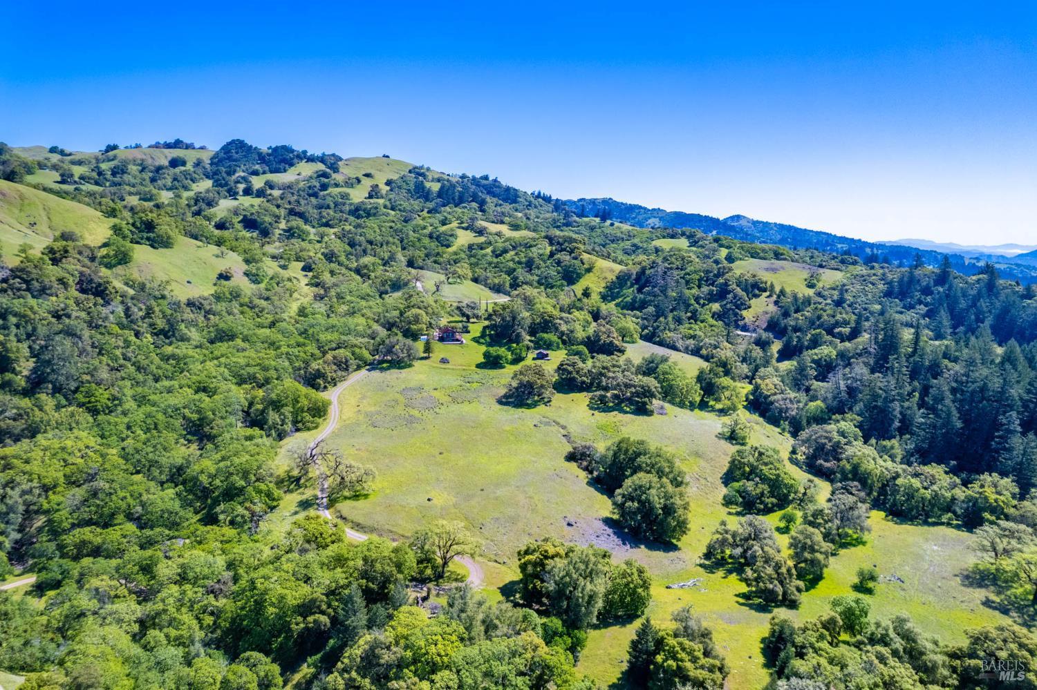 16101 Lost Creek Road Yorkville CA 95494