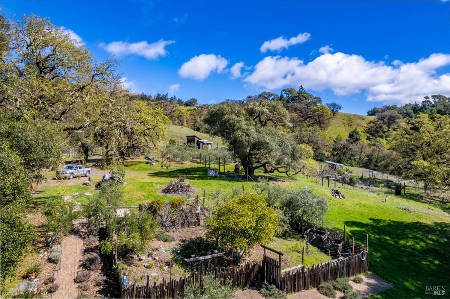 16101 Lost Creek Road Yorkville CA 95494
