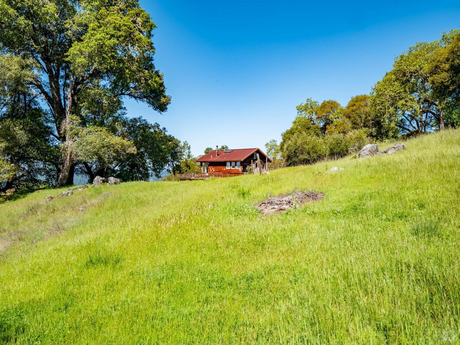 16101 Lost Creek Road Yorkville CA 95494