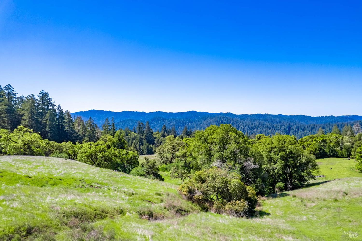 16101 Lost Creek Road Yorkville CA 95494