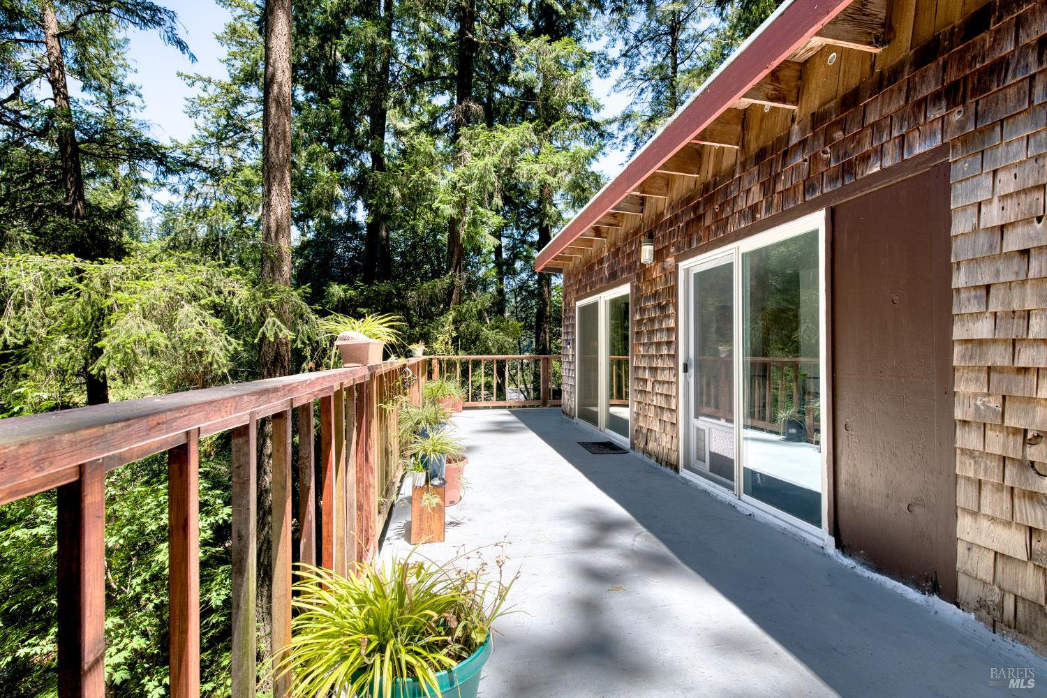 15 Mountain View Avenue Lagunitas CA 94938