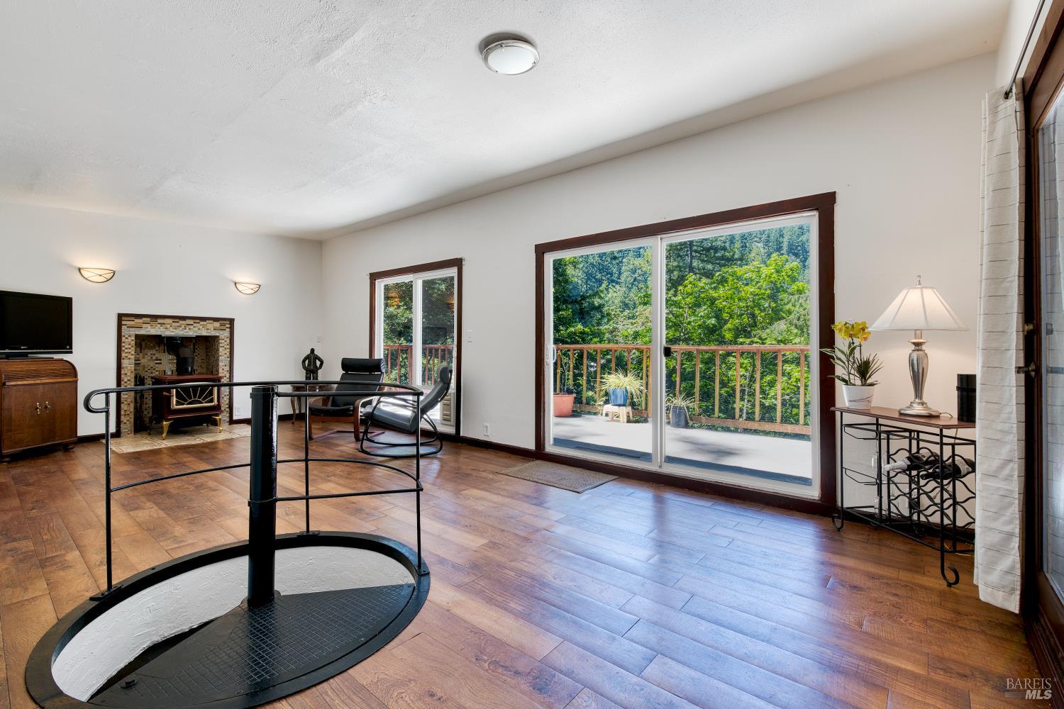 15 Mountain View Avenue Lagunitas CA 94938