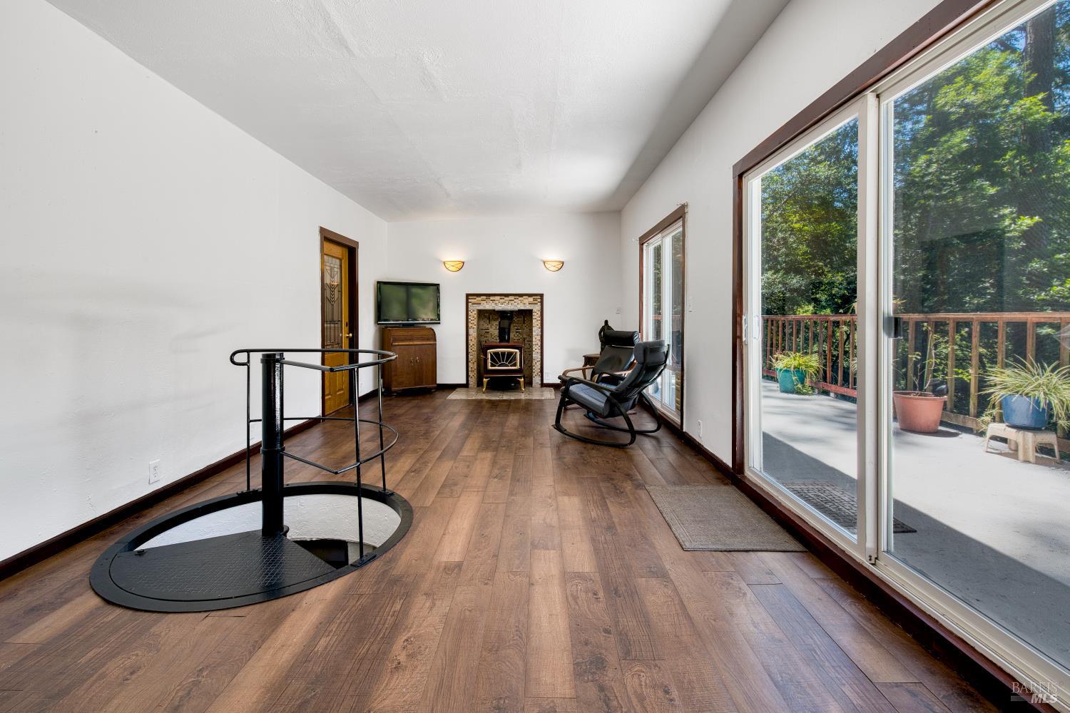15 Mountain View Avenue Lagunitas CA 94938