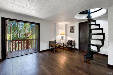 15 Mountain View Avenue Lagunitas CA 94938