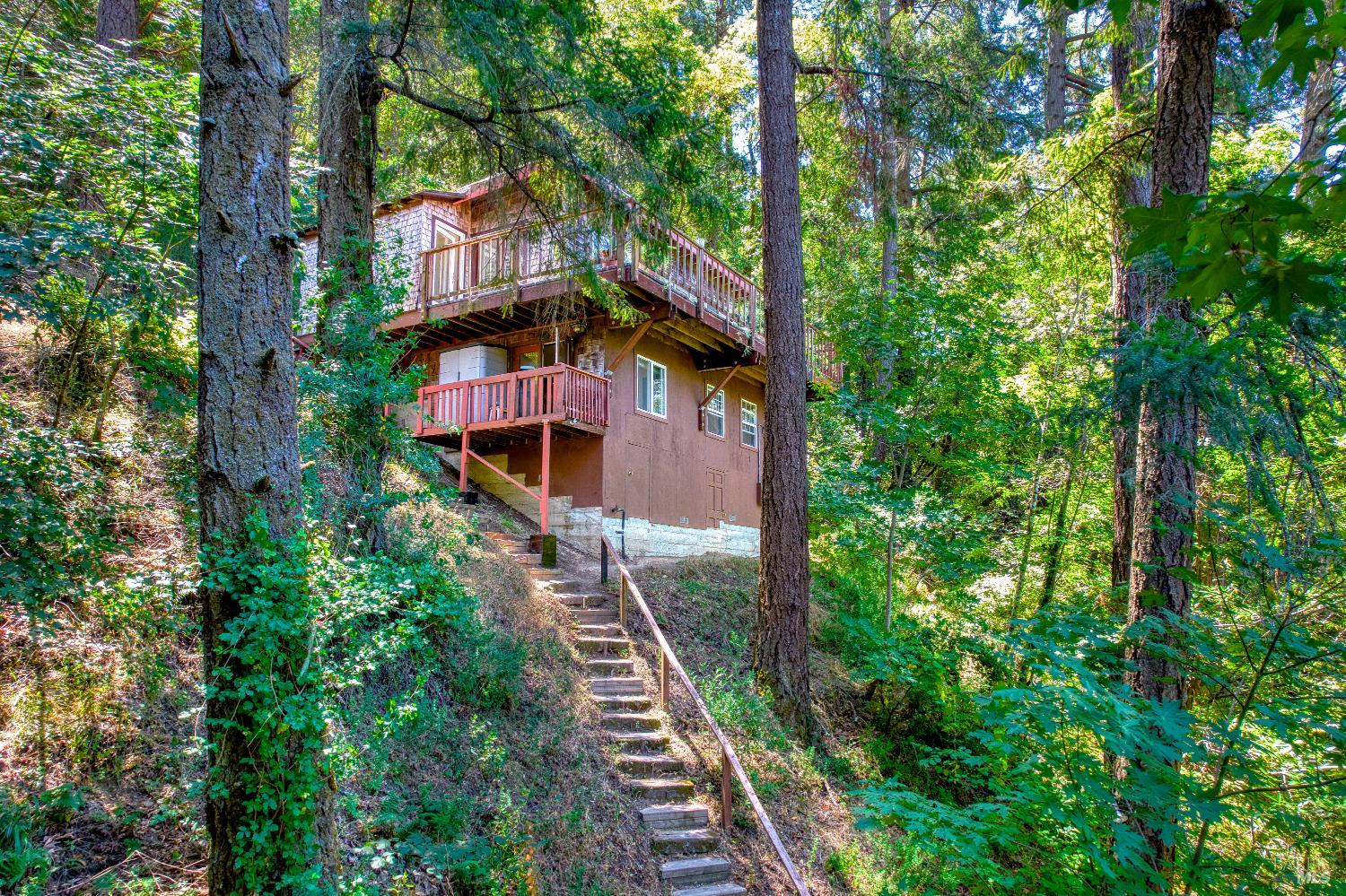 15 Mountain View Avenue Lagunitas CA 94938
