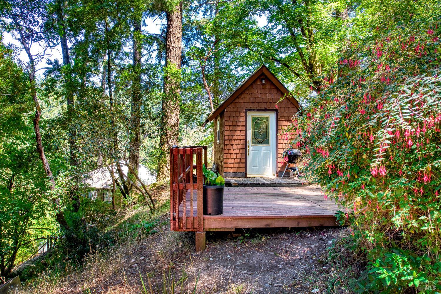 15 Mountain View Avenue Lagunitas CA 94938