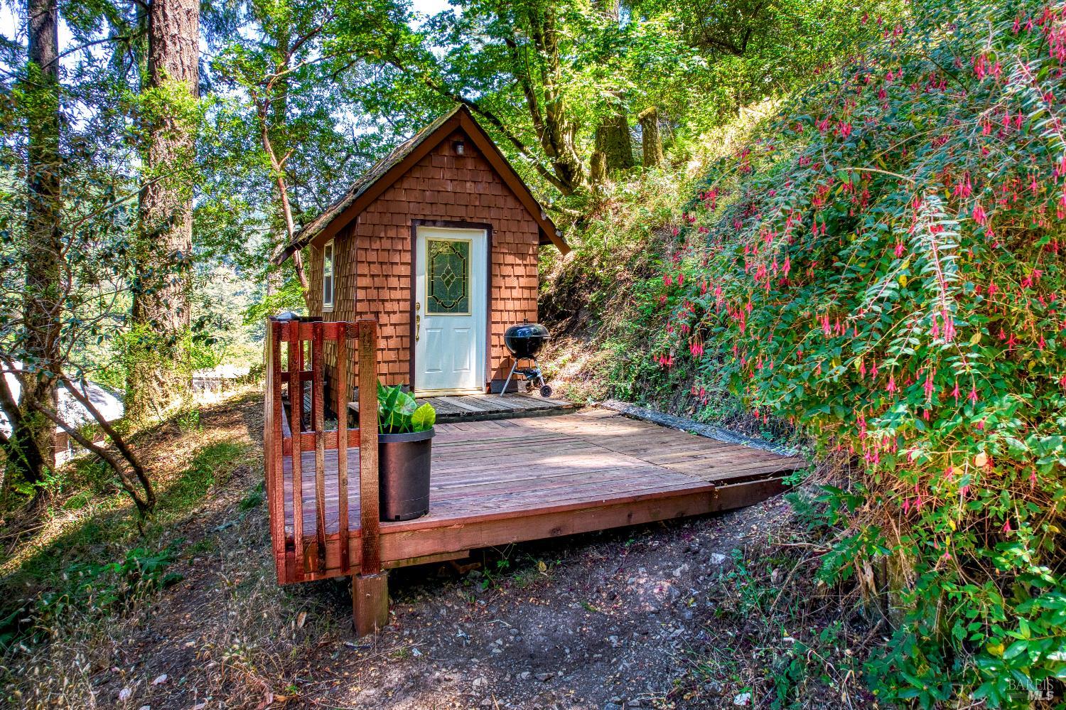 15 Mountain View Avenue Lagunitas CA 94938