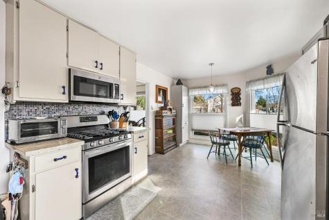 2003 Humboldt Street Santa Rosa CA 95404