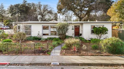 2003 Humboldt Street Santa Rosa CA 95404