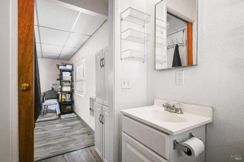 2003 Humboldt Street Santa Rosa CA 95404