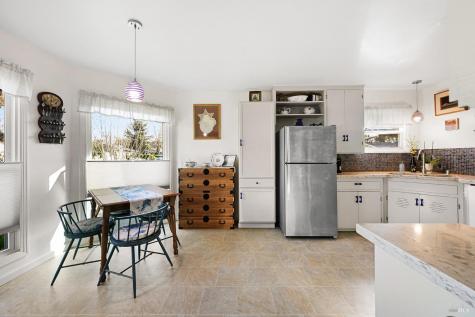 2003 Humboldt Street Santa Rosa CA 95404