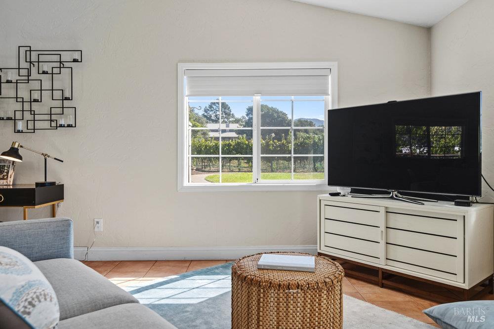 1022 Berry Lane Napa CA 94558