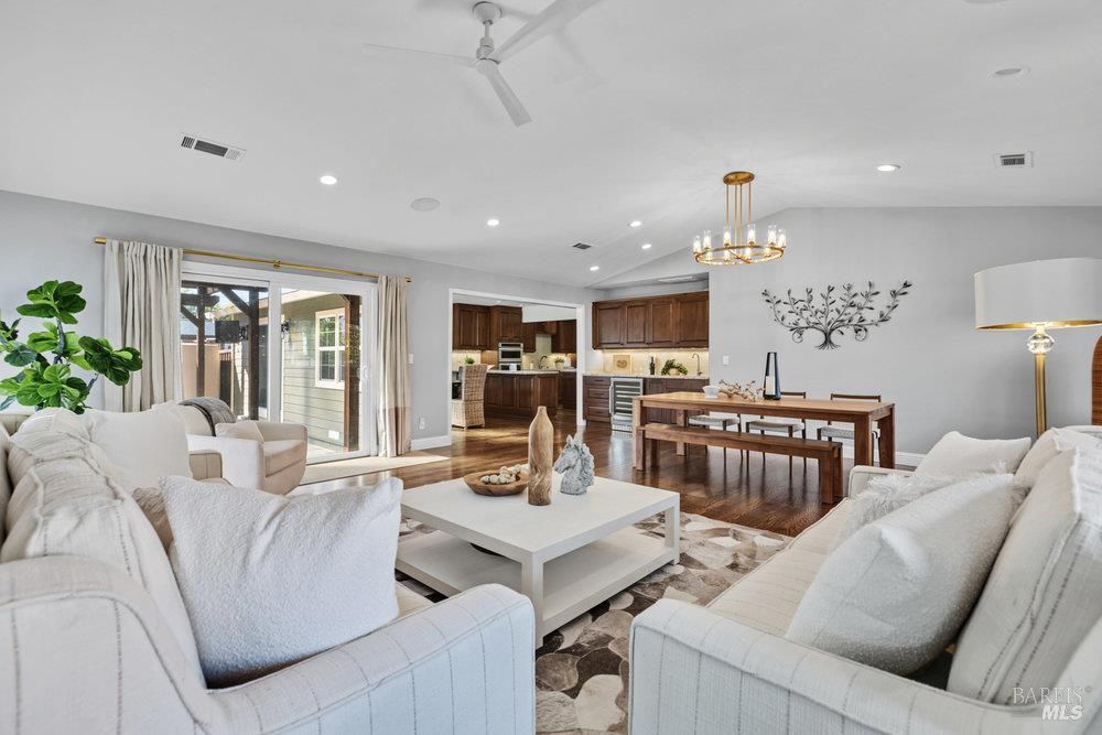 1022 Berry Lane Napa CA 94558