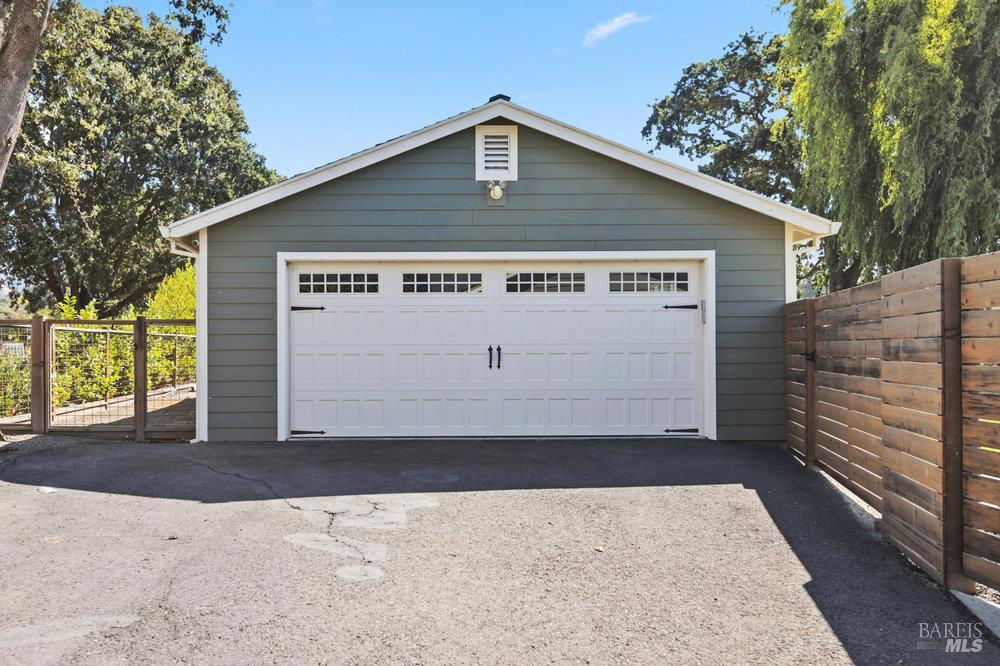 1022 Berry Lane Napa CA 94558
